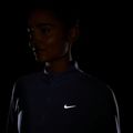 Damen-Laufshirt mit langen Ärmeln Nike Tempo Swoosh Run Dri-Fit 1/4-Zip LS gridiron/white 4