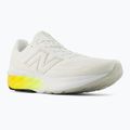 Herren-Laufschuhe New Balance Fresh Foam 520's V9 white/silver metallic/satsuma orange