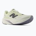 Laufschuhe für Damen New Balance FuelCell Rebel V5 pistachio butter/sea salt