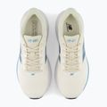 Laufschuhe für Damen New Balance Fresh Foam 680's V9 sea salt/altitude metallic/white 5
