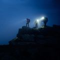 Petzl Actik Kopftaschenlampe grün E063AA02 6