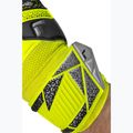 Torwarthandschuhe Reusch Attrakt Solid safety yellow/silver 7