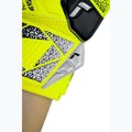 Torwarthandschuhe Kinder Reusch Attrakt Solid Junior safety yellow/silver 7