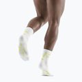 CEP Heartbeat Männer kurze Kompression laufen Socken weiß WP3CPC2 5