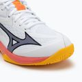 Kinder-Volleyballschuhe Mizuno Lightning Star Z7 weiß/feuriges Koralle 2/Zitrus 7