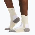 On Ultra ungefärbte Laufsocken 2