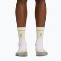 On Ultra ungefärbte Laufsocken 3