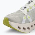 Women's On Cloudeclipse weiß/sand Laufschuhe 7