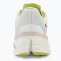 Damen On Cloudflow 4 weiß/sand Laufschuhe 6