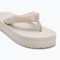 Damen Calvin Klein YW0YW01723 Strand Sandale Flatform Ttxr Satin dreifach Eierschale Flip Flops 7