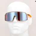 Oakley Sutro matte Sand / Prizm Schnee Saphir Sonnenbrille 12