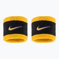 Schweißbänder fürs Handgelenk Nike Swoosh Classic Wristbands 2 Stk. black/court purple/university gold