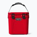 Camping-Kühlbox YETI Roadie rescue red 2