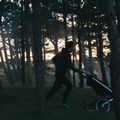 Thule Glide 2 Jet Baby-Jogging-Kinderwagen schwarz 10101952 15