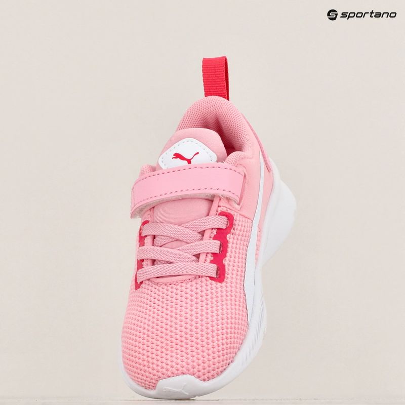 PUMA Kinderschuhe Flyer Runner V Inf rosa flieder/puma weiß/puma rosa 9