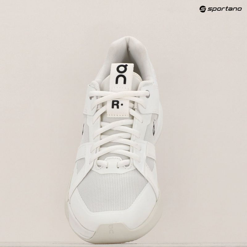 Damen Tennisschuhe On Running The Roger Clubhouse Pro weiß/Eis 9
