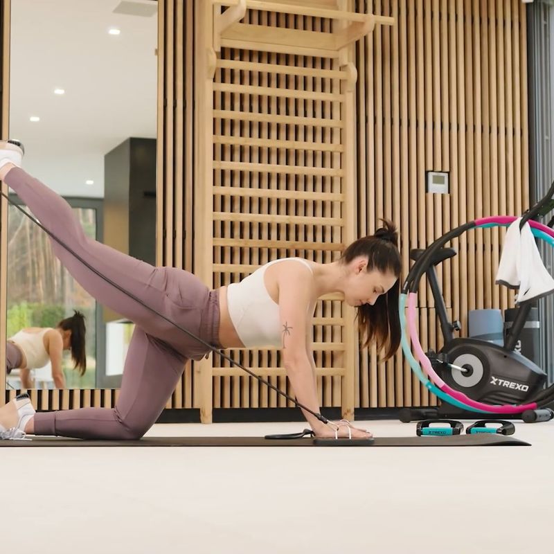 Multifunktionale Plattform mit Halterungen und Expander XTREXO faltbar TXO-B4Z045-BK Schwarz 20