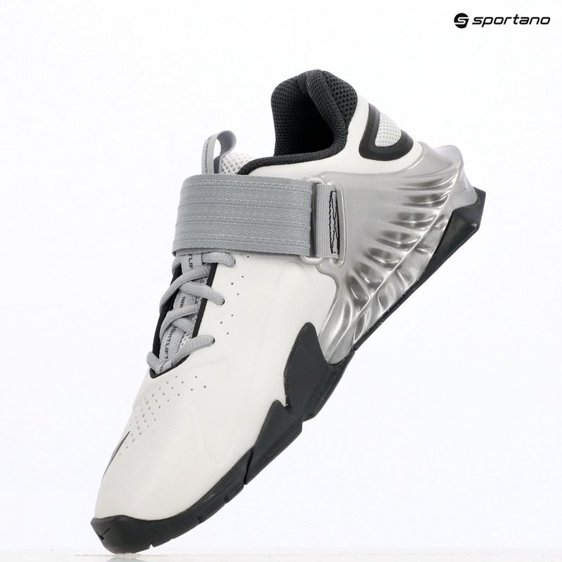 Gewichtheber-Schuhe Nike Savaleos SE photon dust/metallic silver/anthracite 9