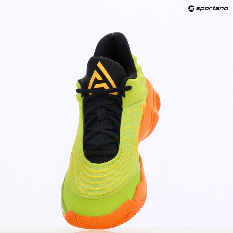 Basketballschuhe Nike Giannis Immortality 4 cyber / sundial /lightning / bright mandarin 9