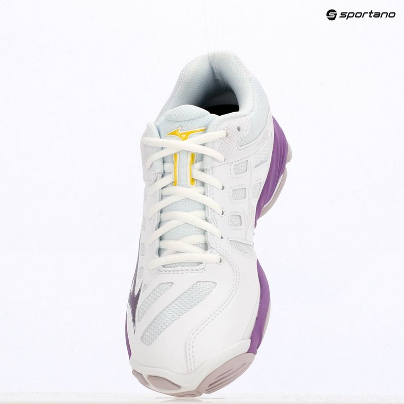 Volleyballschuhe Damen Mizuno Wave Voltage 2 white/patrician purple/quince 9