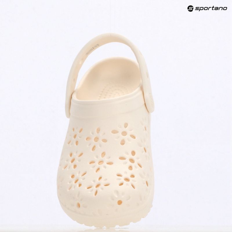 Badeschuhe Kinder Crocs Classic Floral Cutout Clog Kids chalk 10