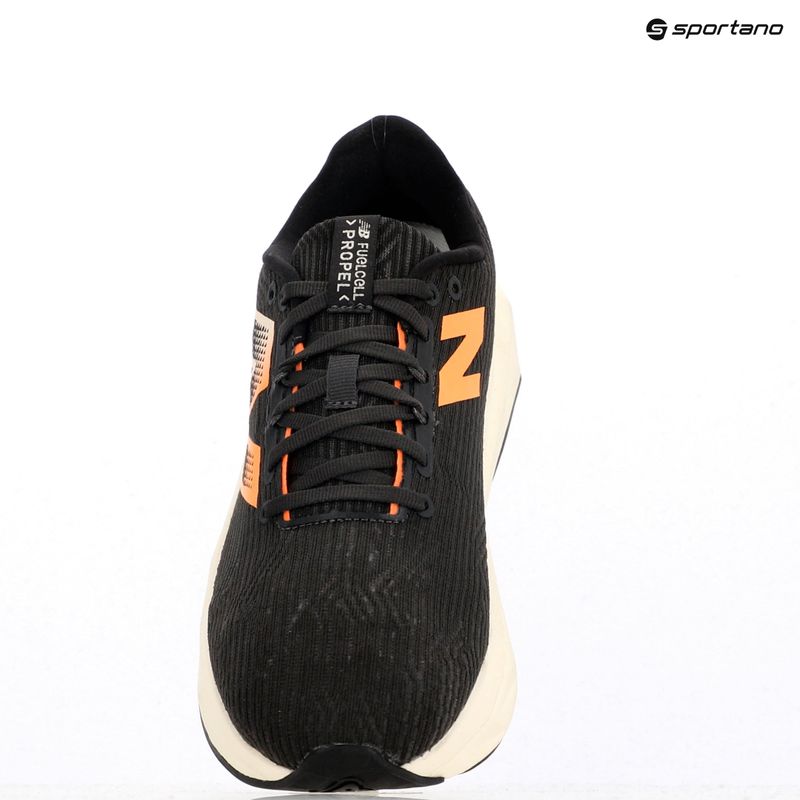 Laufschuhe Herren New Balance FuelCell Propel v5 black 9