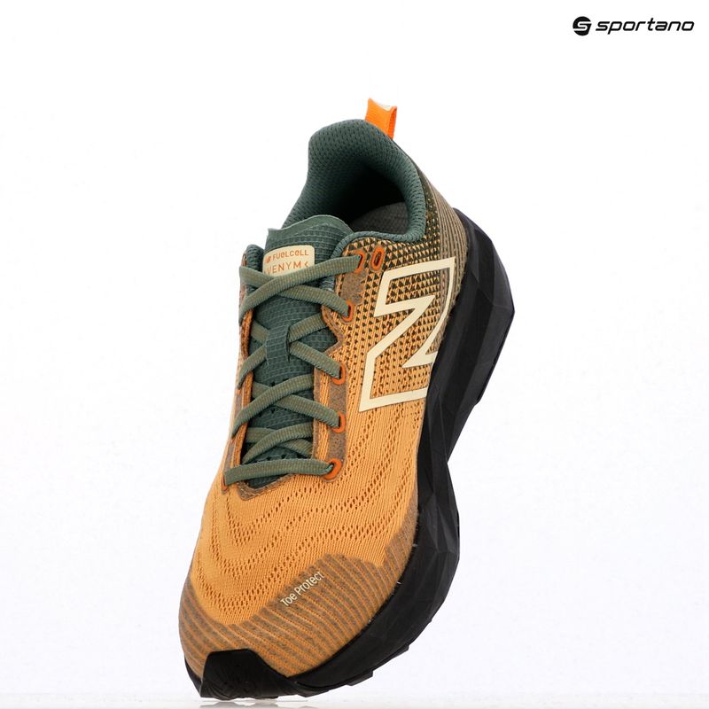 Laufschuhe Herren New Balance FuelCell Venym dried apricot 9