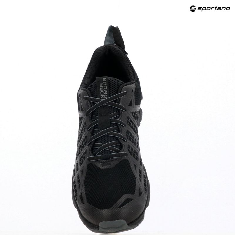 Under Armour MG Strikefast Herrenschuhe schwarz/schwarz/pitch grau 15
