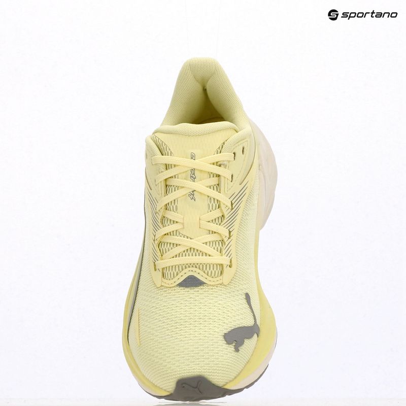 Damen-Laufschuhe PUMA Electrify Nitro 4 gold moon/warm white 9