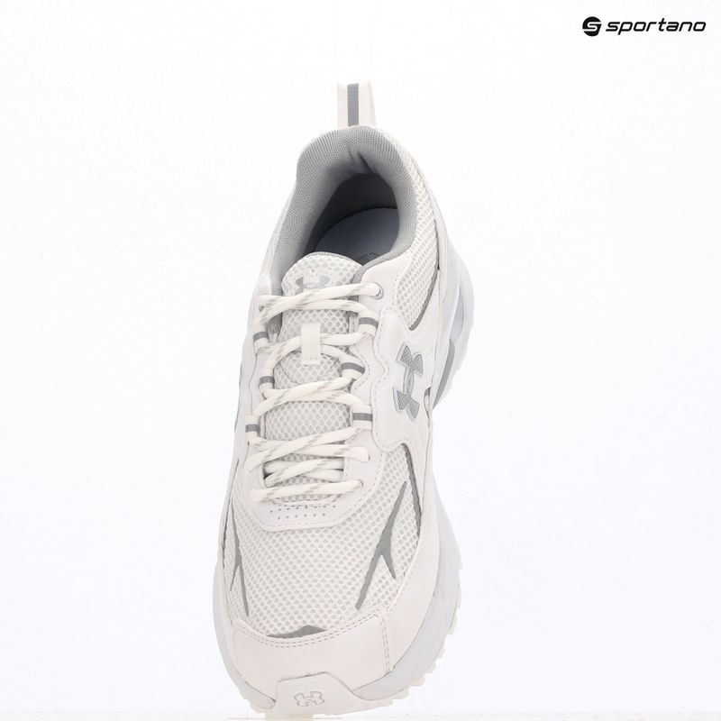Trainingsschuhe Under Armour Apparition Tech white/white/metallic silver 9