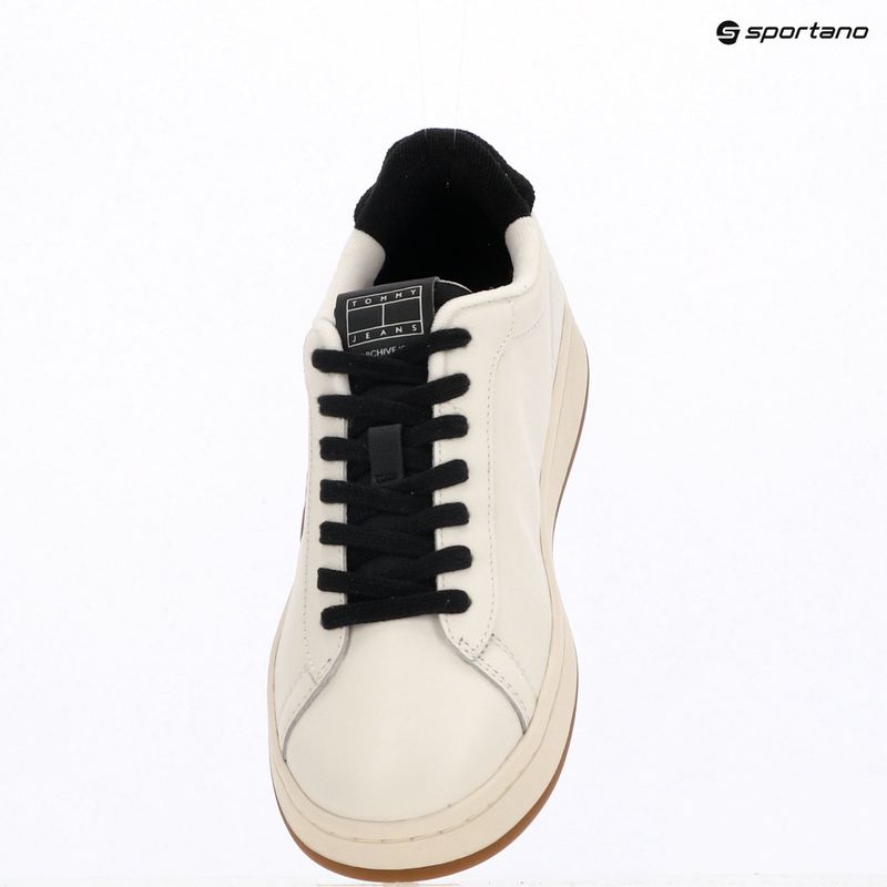 Damenschuhe Tommy Jeans Archive Court ivory/black 9
