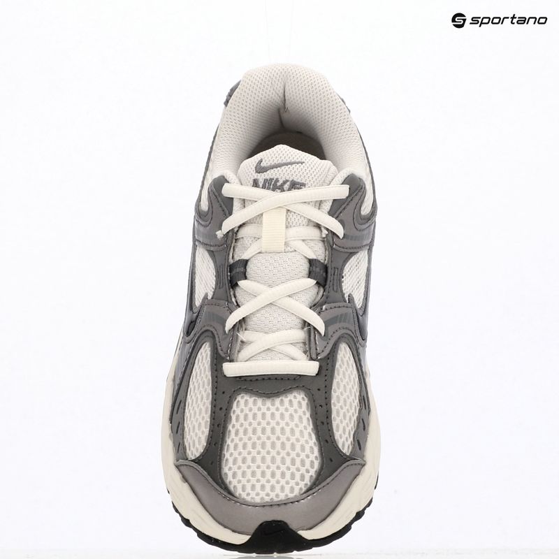 Schuhe Nike V5 RNR phantom/pencil point/black 11