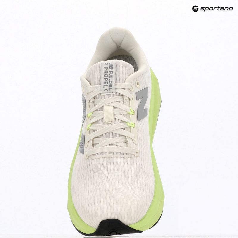 Damen-Laufschuhe  New Balance FuelCell Propel V5 sea salt/afterglow 9