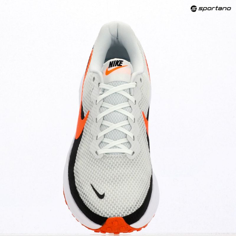 Herren-Laufschuhe Nike Revolution 8 off white/white/black/total orange 6