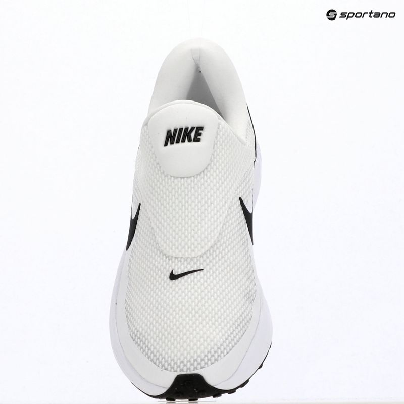 Herren-Laufschuhe Nike Revolution 8 EasyOn white/wolf grey/black 9