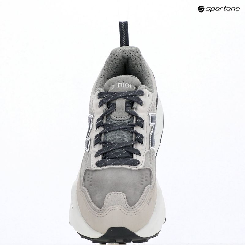 Damen-Laufschuhe  New Balance Hierro Trek Nubuck Vamp V9 grey matter/graphite 15