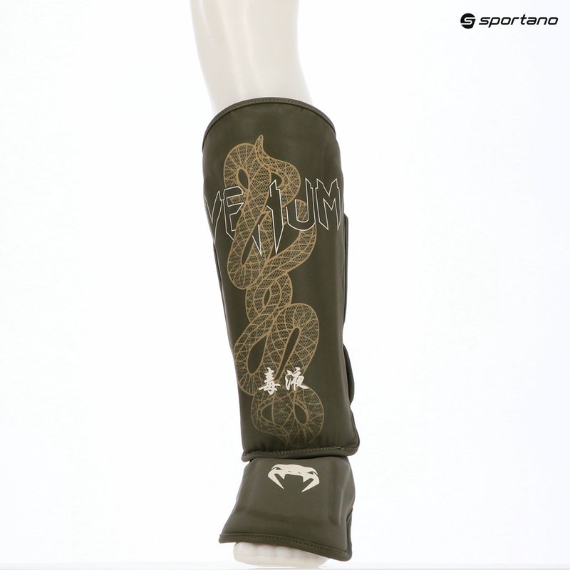 Schienbeinschoner und Fußschutz Venum Serpenti khaki/bronze/ivory 9