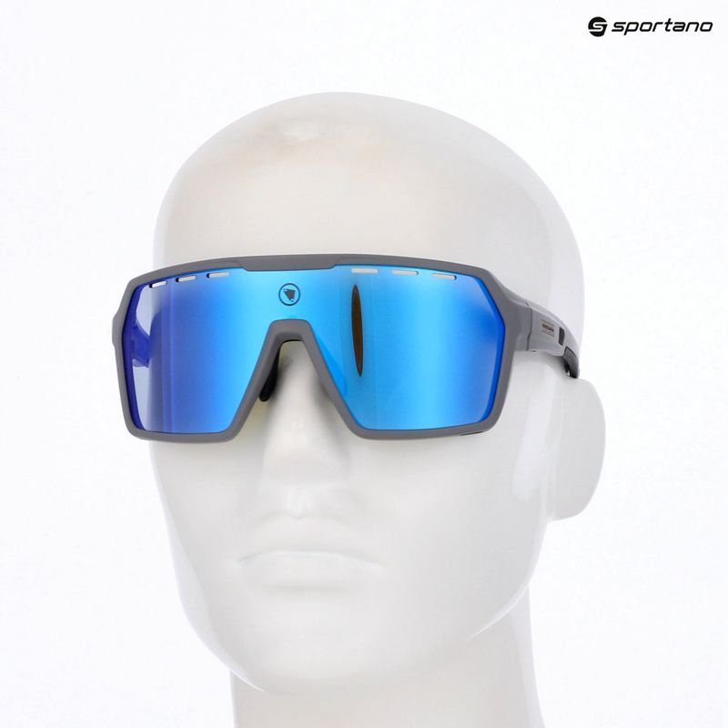 Endura Singletrack dreich grau/blau revo smoke/klar silber flash mirror Sonnenbrille 8
