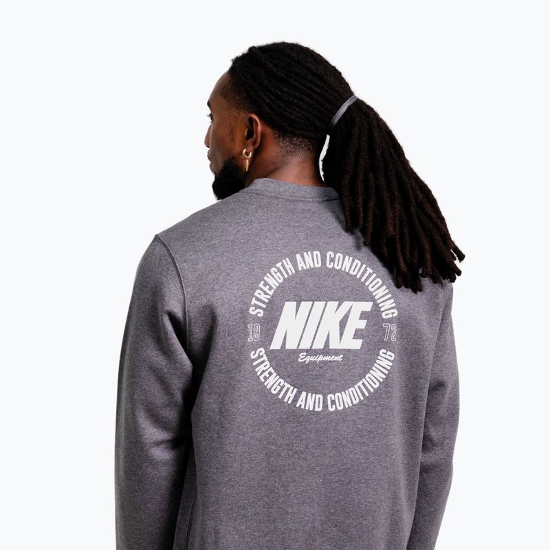 Herrenpullover Nike Strength S&C Crewneck charcoal/white 3