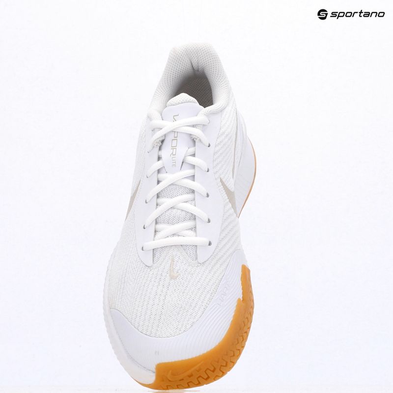 Herren-Tennisschuhe Nike Vapor Lite 3 White/Summit White/Light Orewood Brown 9