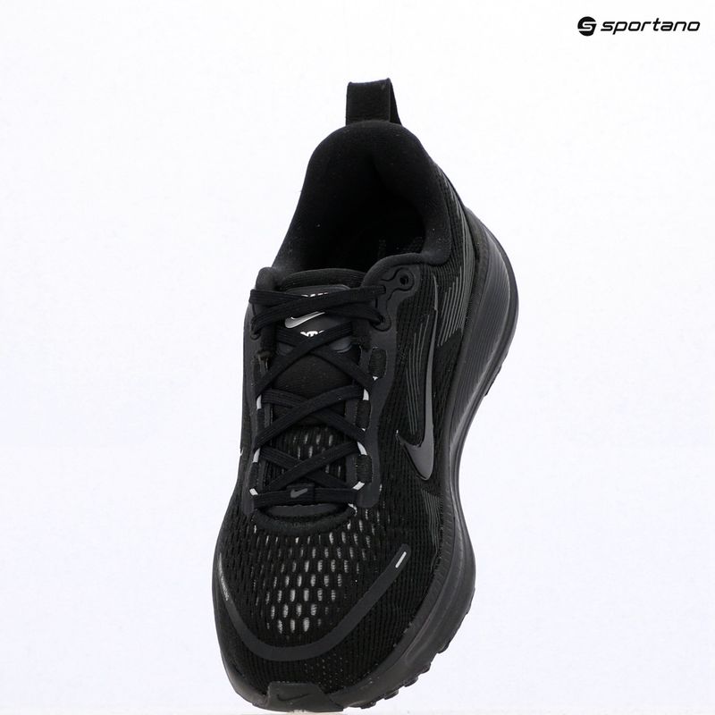 Kinder-Laufschuhe Nike Vomero 18 black/dark smoke grey/ligh smoke grey/black 9