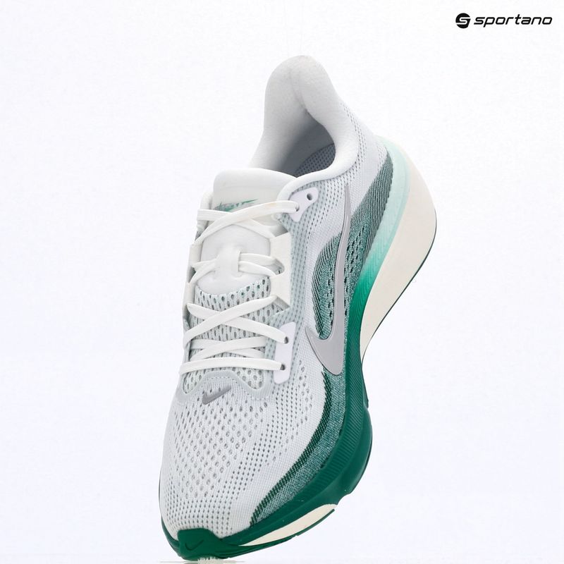 Laufschuhe für Damen Nike Pegasus 42 white/malachite/metallic silver 9