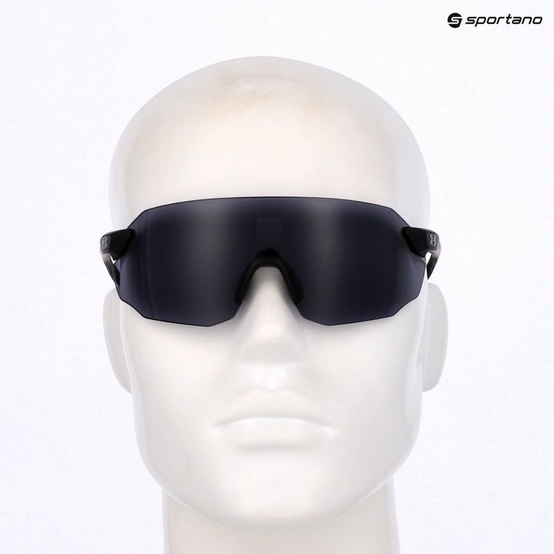 Under Armour Halftime mattschwarze/graue oleophobe Sonnenbrille 10