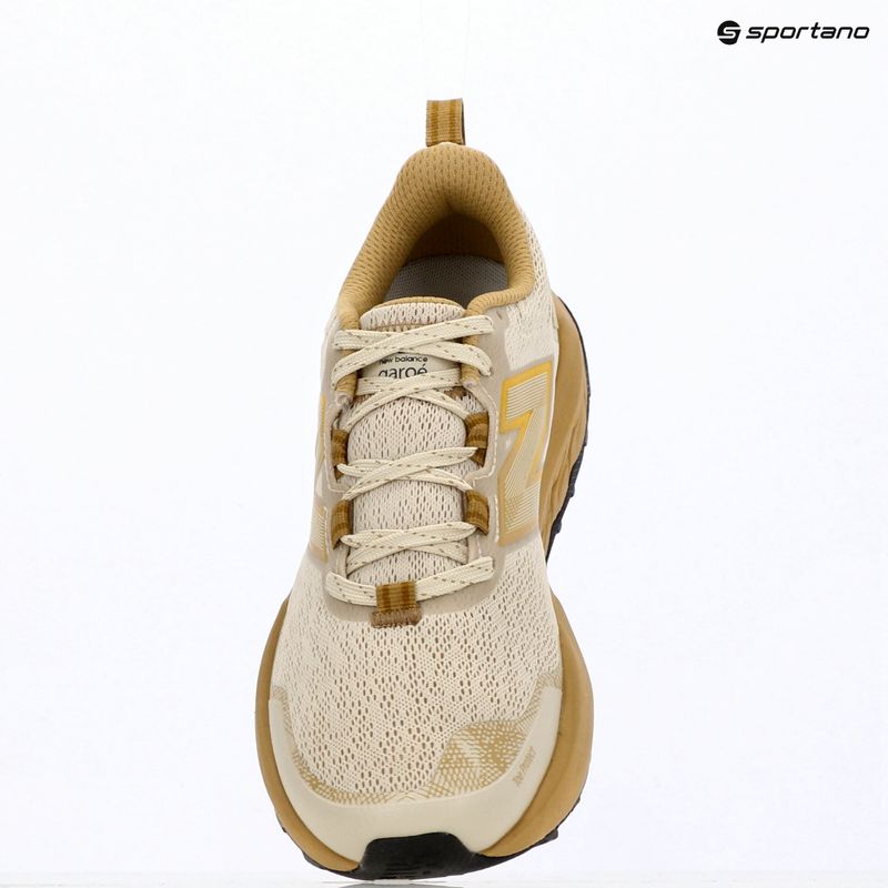 Herren-Laufschuhe New Balance Fresh Foam Garoe V2 quicksand/mars yellow 9