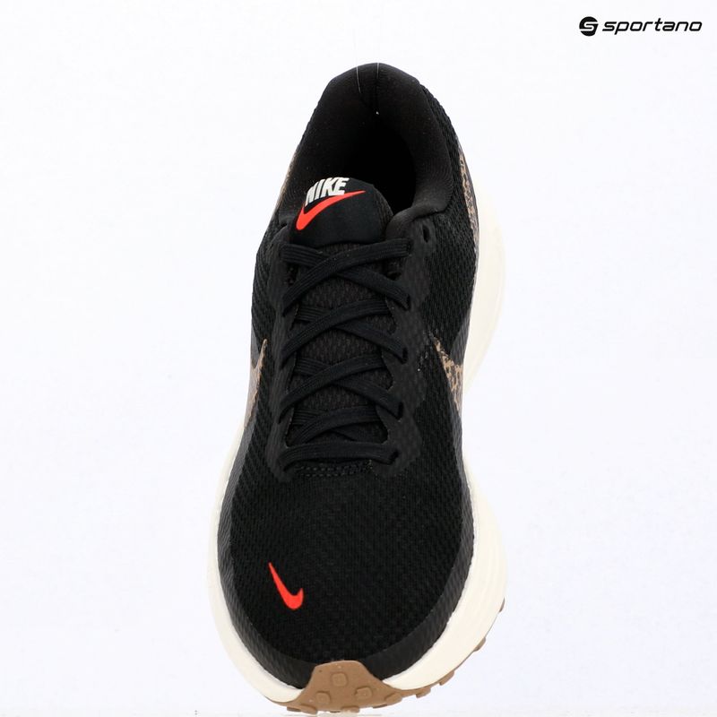 Laufschuhe für Damen Nike Revolution 8 black/fusion red/sail/multi color 8
