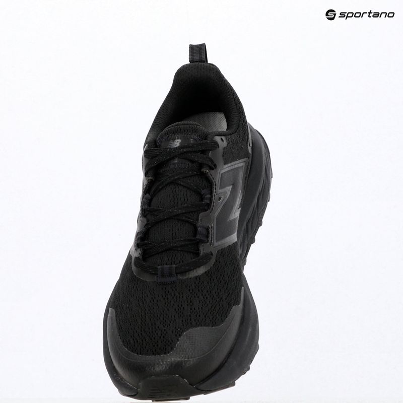 Herren-Laufschuhe New Balance Fresh Foam Garoe V2 black/dark night/neo flame 7