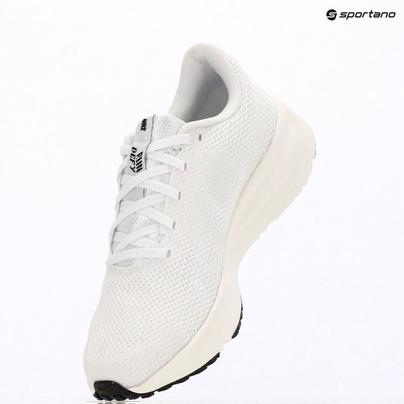 Laufschuhe für Damen Nike Run Defy white/sail/off white/black 10