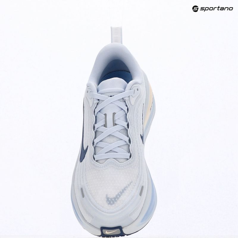 Laufschuhe für Damen Nike Vomero Plus white/aluminum/football grey/mystic navy 10