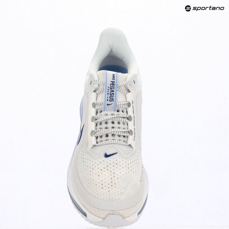 Laufschuhe für Damen Nike Pegasus Premium white/aluminum/sundial/mystic navy 18