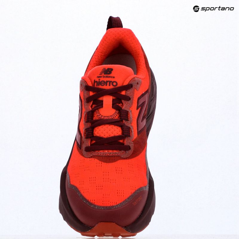 Herren-Laufschuhe New Balance Fresh Foam Hierro V9 neo flame/mulled wine 6